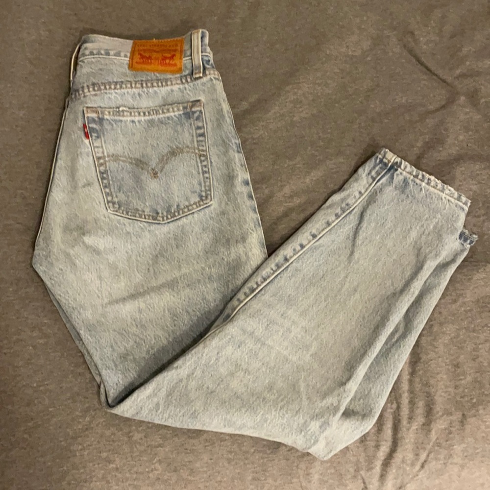 Levis high rise Wedgie Straight Jeans